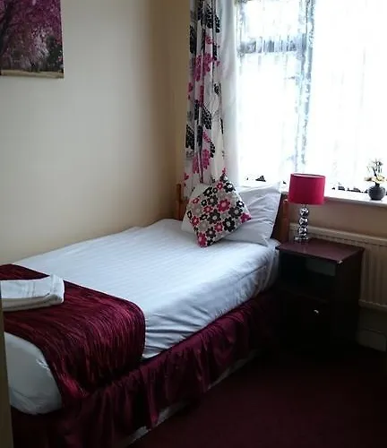 Mulgrave 3* Dun Laoghaire